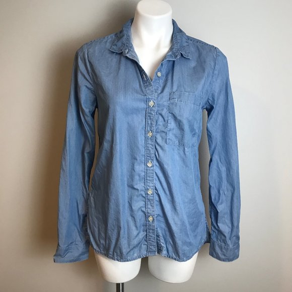 SO Tops - SO Perfect Shirt Denim Button Up - M